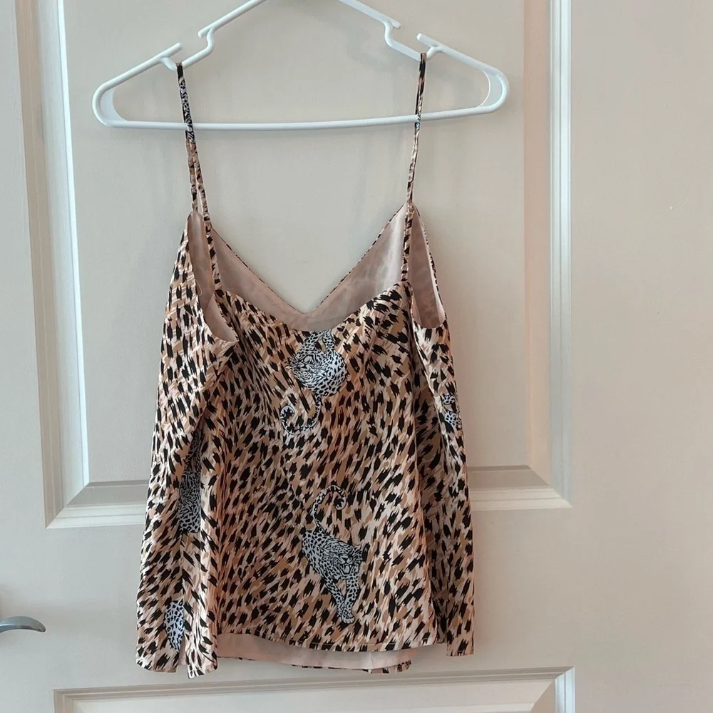 L'AGENCE Jane V Neck Cheetah Silk Camisole Animal Print Tank Top XS NwT - Picture 7 of 14